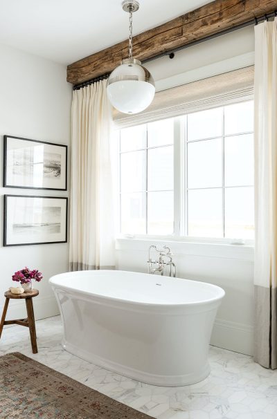 Bathroom_trends_Studio_McGee